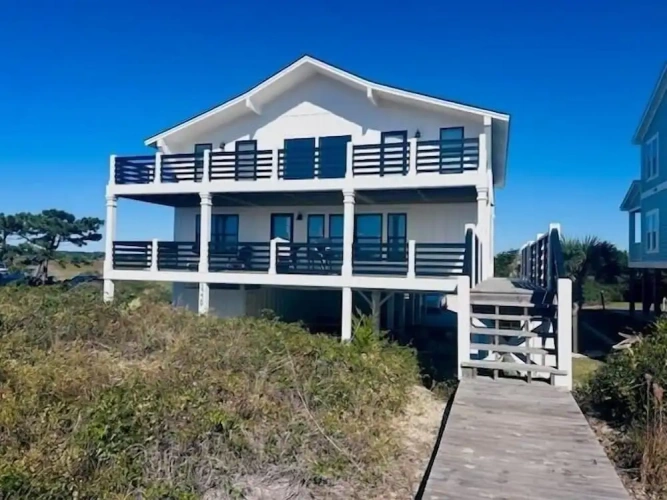 6 Bedrooms Cottage
