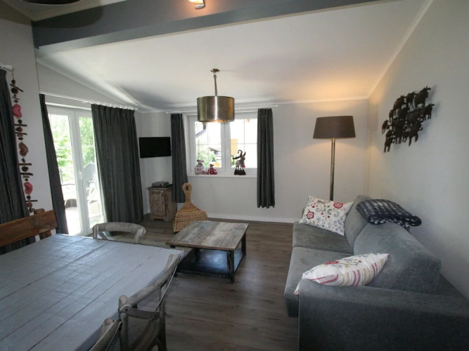 Comfortable Apartment in Brixen im Thale With Ski Storage