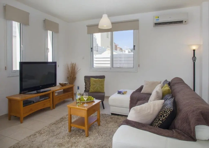 3 Bedrooms Villa