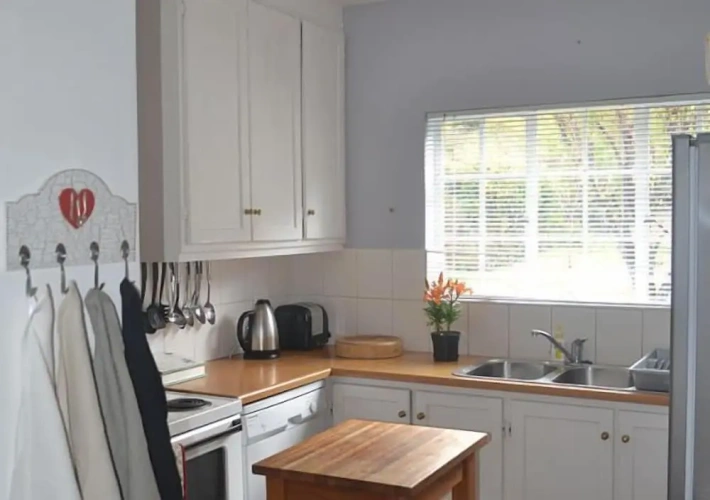 3 Bedrooms Family Cottage