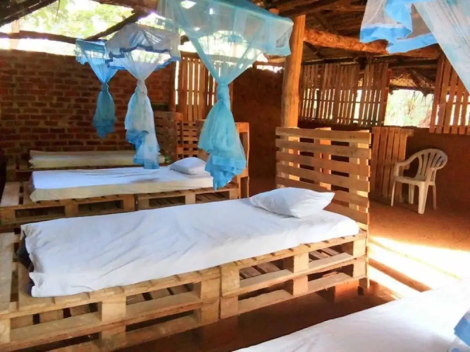 Yoho Mango Tree Home Stay & Hostel