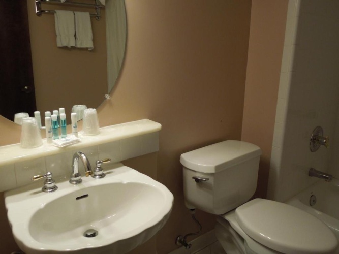Deluxe Double Suite