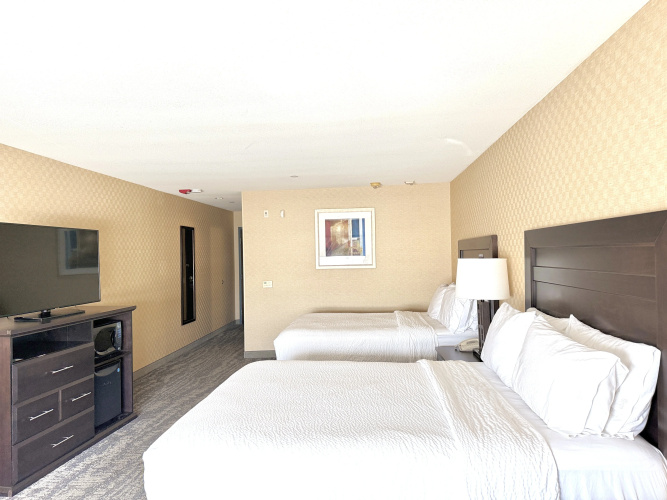 Holiday Inn Express & Suites Riverport Richmond photo 6