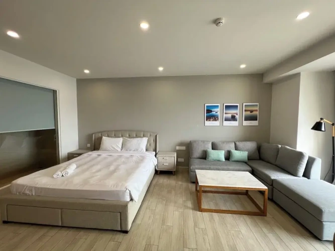 1 Bedroom Executive Apartment beachfront