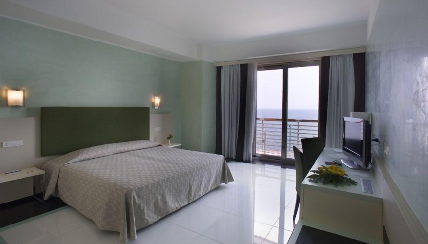 Grand Hotel Salerno photo 10