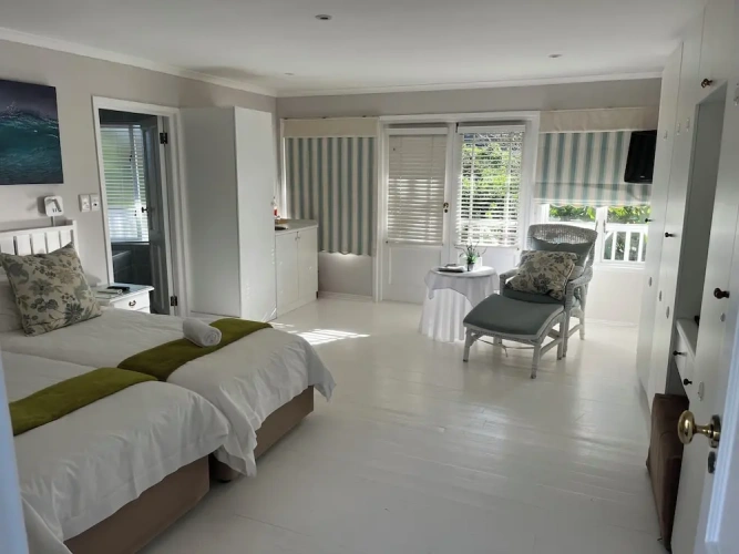 Standard room with view