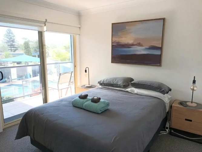 2 Bedrooms Deluxe Apartment