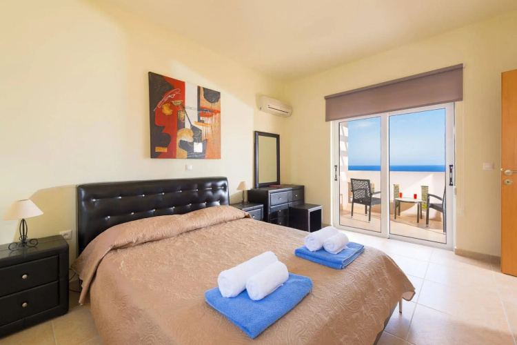Athoniki Villas