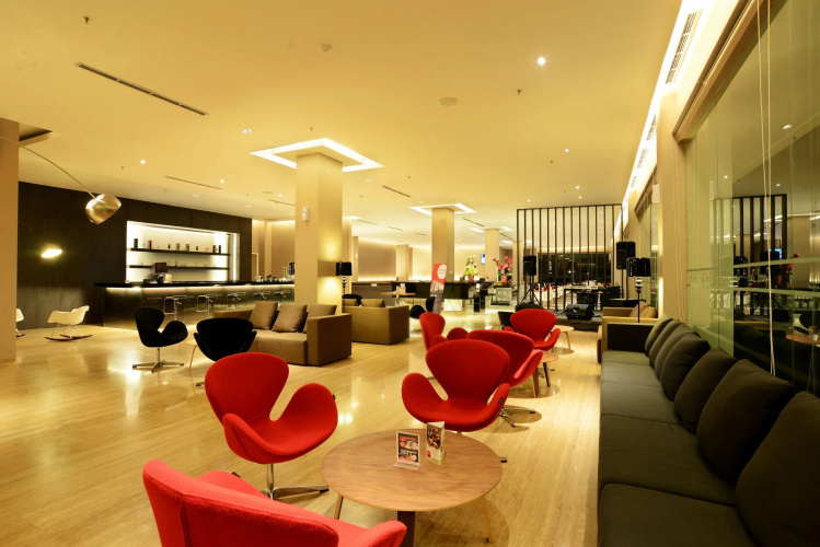 Hotel Santika Lahat