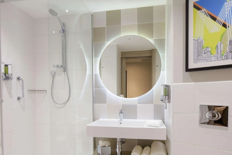 Standard Double room with city view