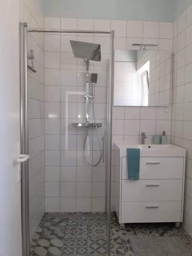 House Sidro, Stari Grad