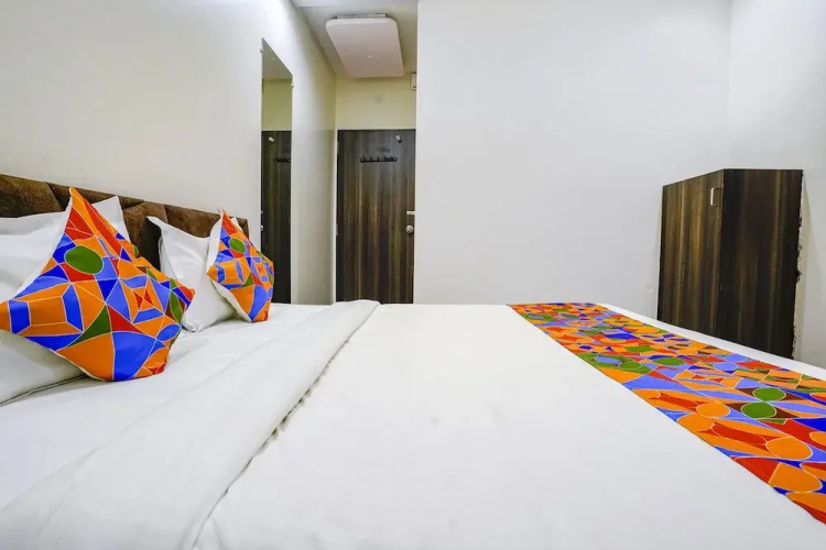 Fabhotel Raviraj Capital