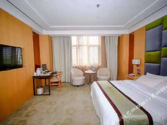 Manrou Hotel