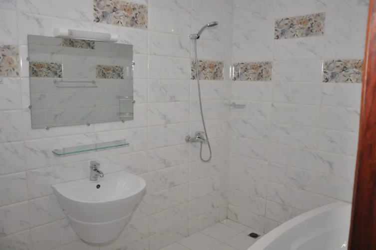 Rosalie's Suites