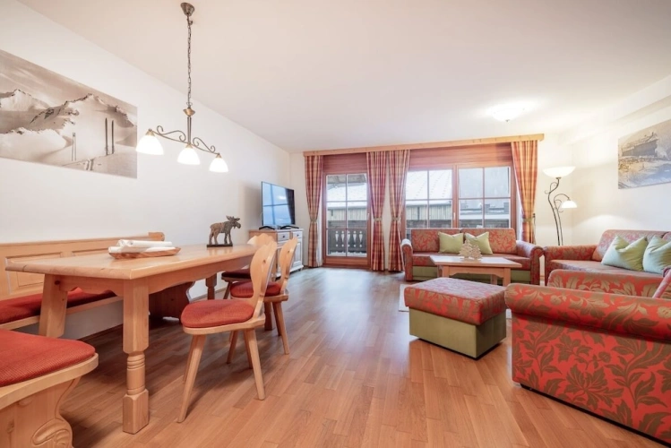 Family Apartment with balcony