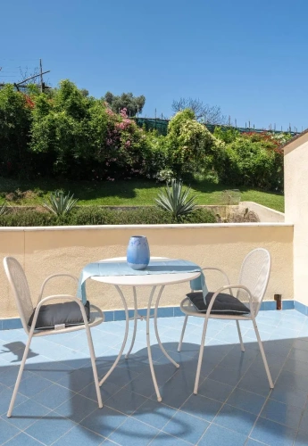 Triple room with balcony
