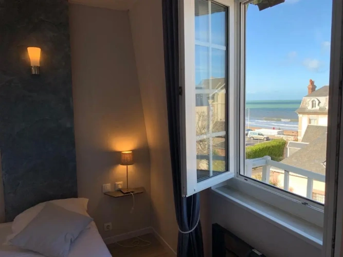 Standard Double room with sea view