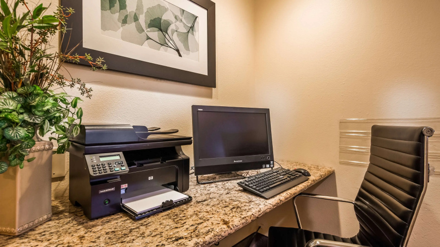 Best Western Plus Lonoke Hotel