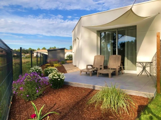 2 Bedrooms Cottage
