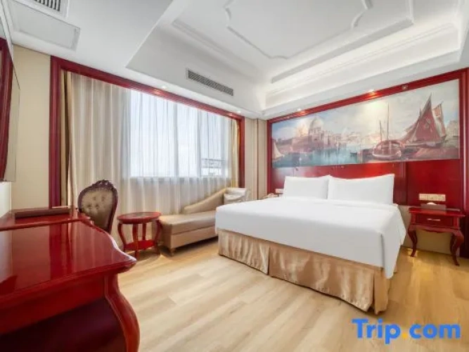 Deluxe Double Suite