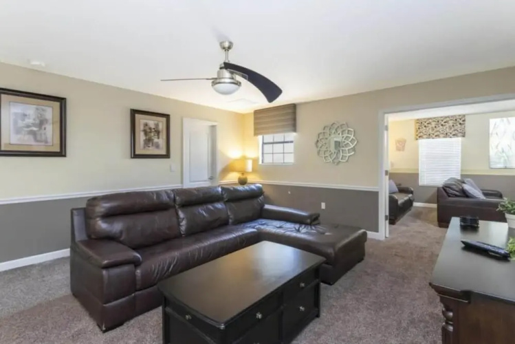 1400 Stunning 8bed With Amazing Game Room