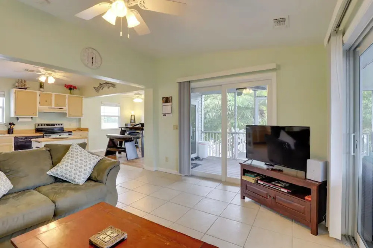 Canal-front Florida Keys Home w/ Private Dock