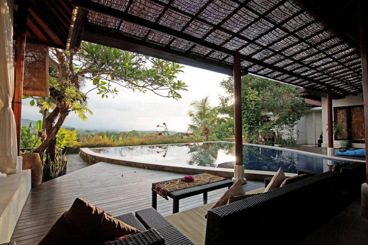 ZEN Premium Lovina Damai Hill Side