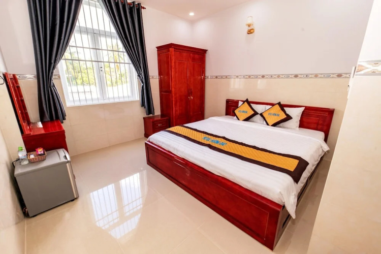Hotel Huong Dao