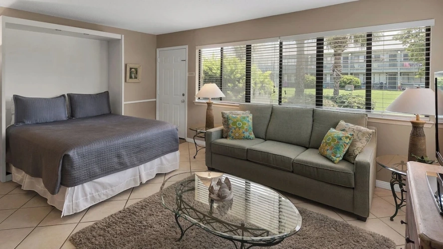 Standard Double room with garden view