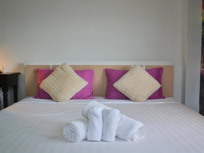 Phuket Art Home