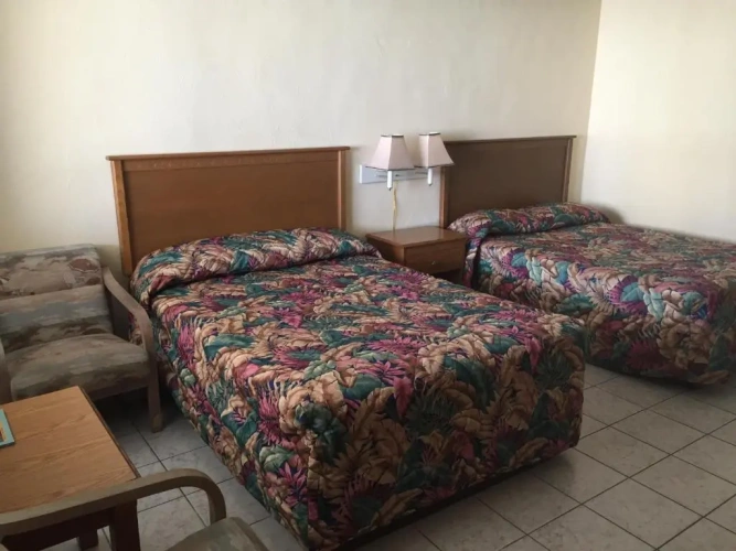 Classic Quadruple room