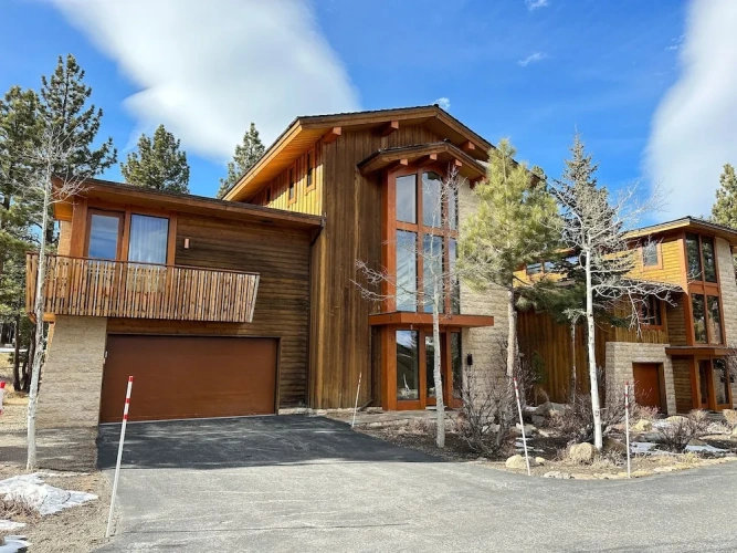 4 Bedrooms Cottage
