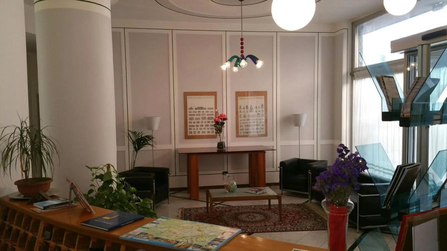 Hotel Domus