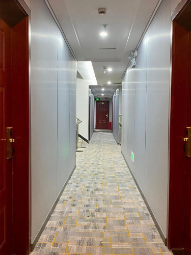 Yanhe Haina Hotel