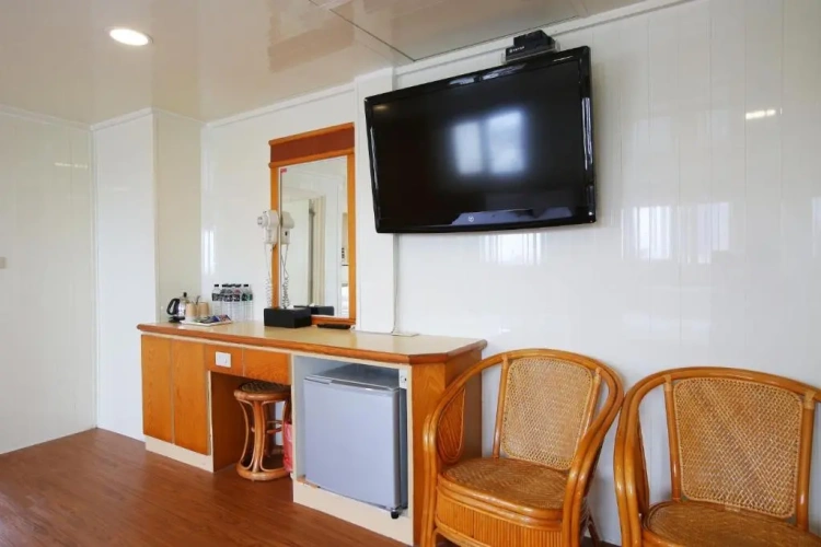 Standard Family room