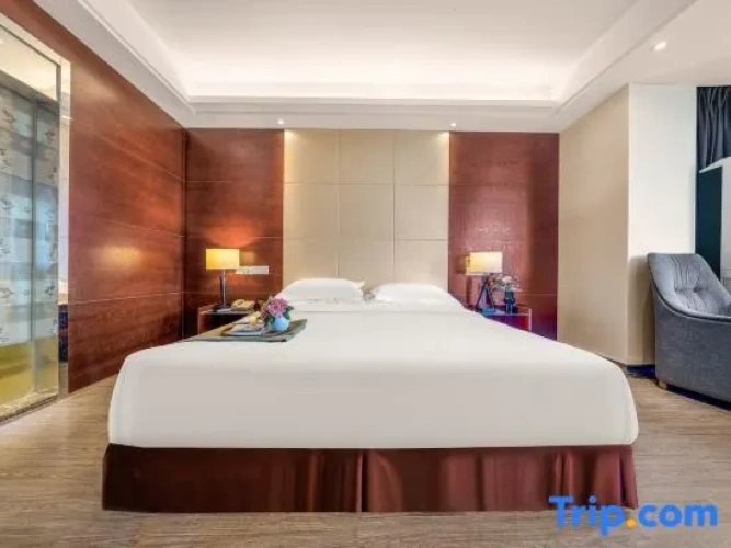 Standard Double room with view