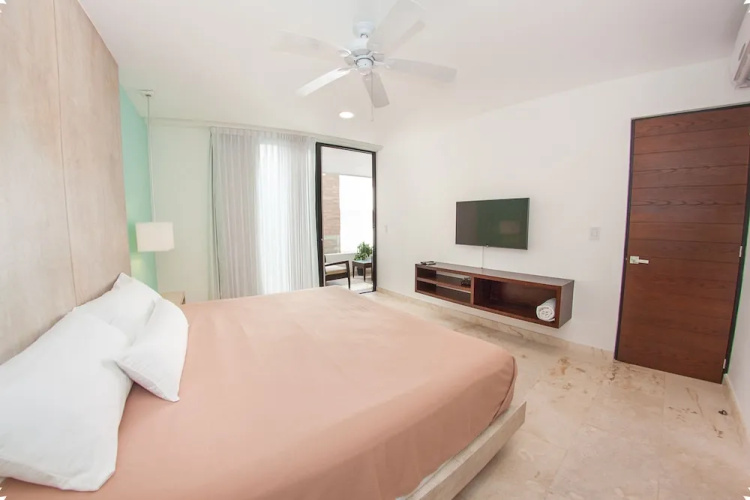 Anah Downtown DT 303