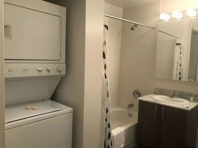 Downtown Luxury Suites