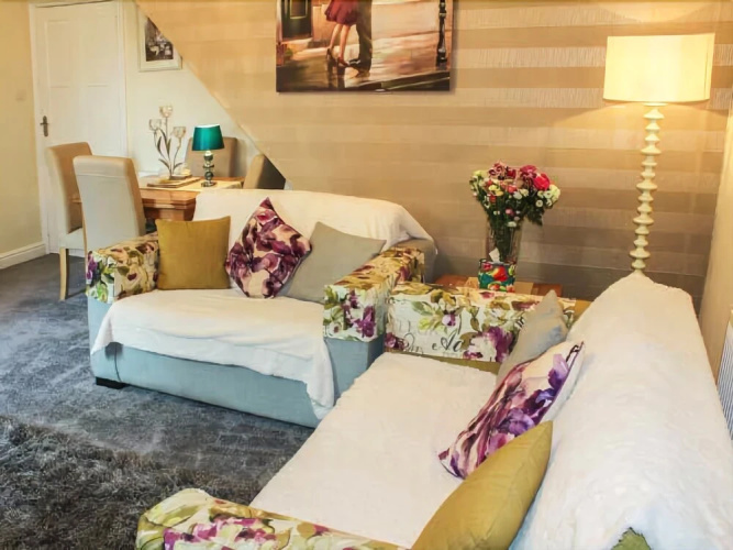 Sea Breeze Apartment