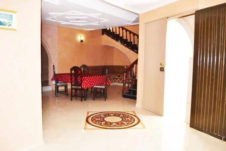 3 Bedrooms Villa