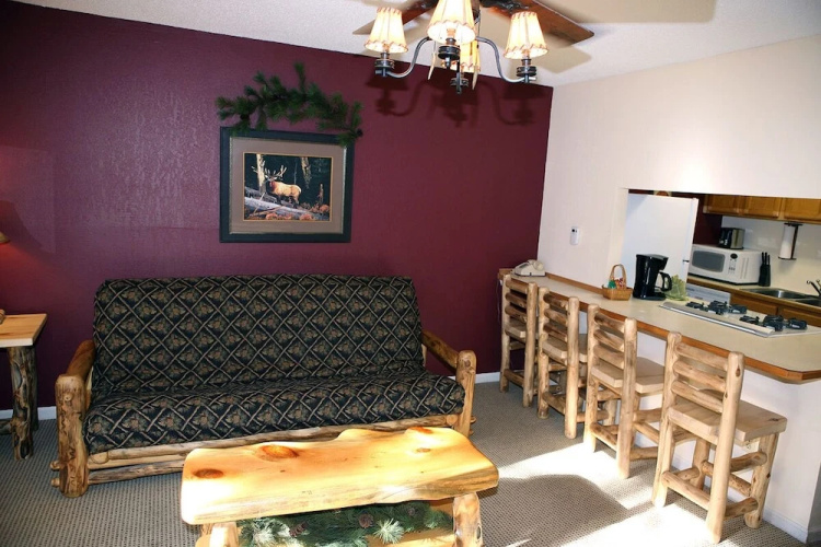Fawn Valley Inn: 297