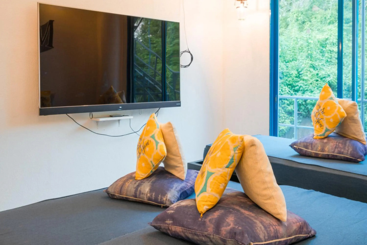 Hop Hostel