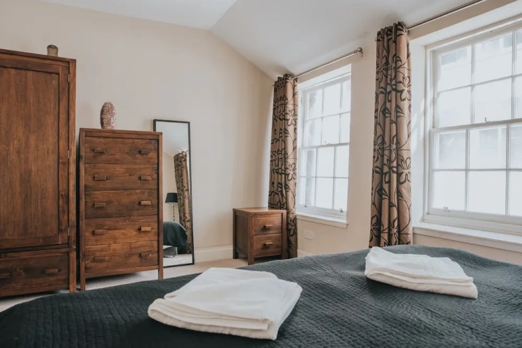 1 Bedroom Classic Basement Apartment