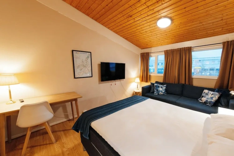 Guest rooms
