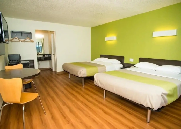 Deluxe Quadruple room