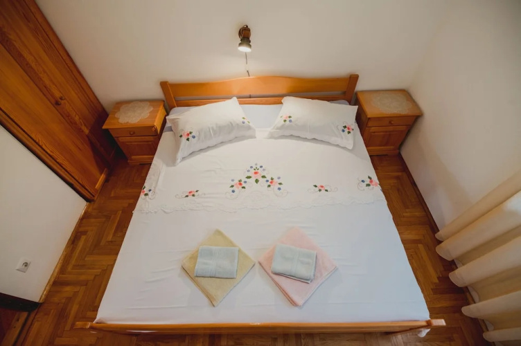 Apartments Antun