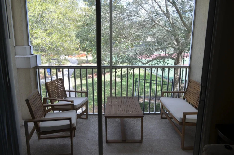 Windsor Palms 2303 - 203