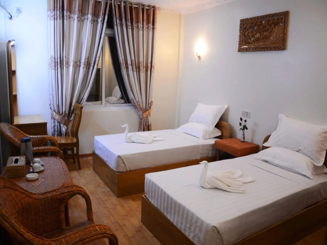 Golden Dream Hotel