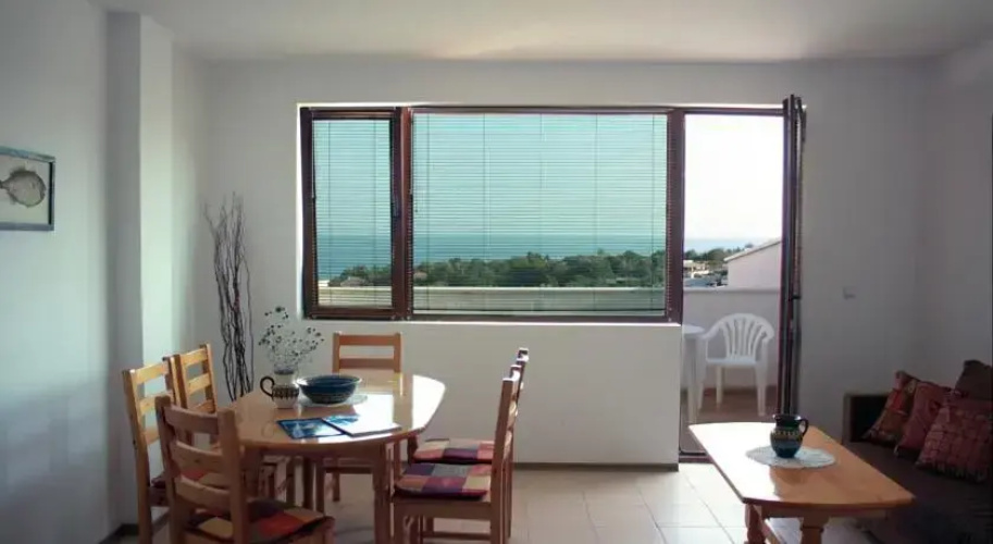 Anna Apartment