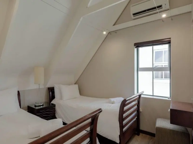 Quadruple Apartment